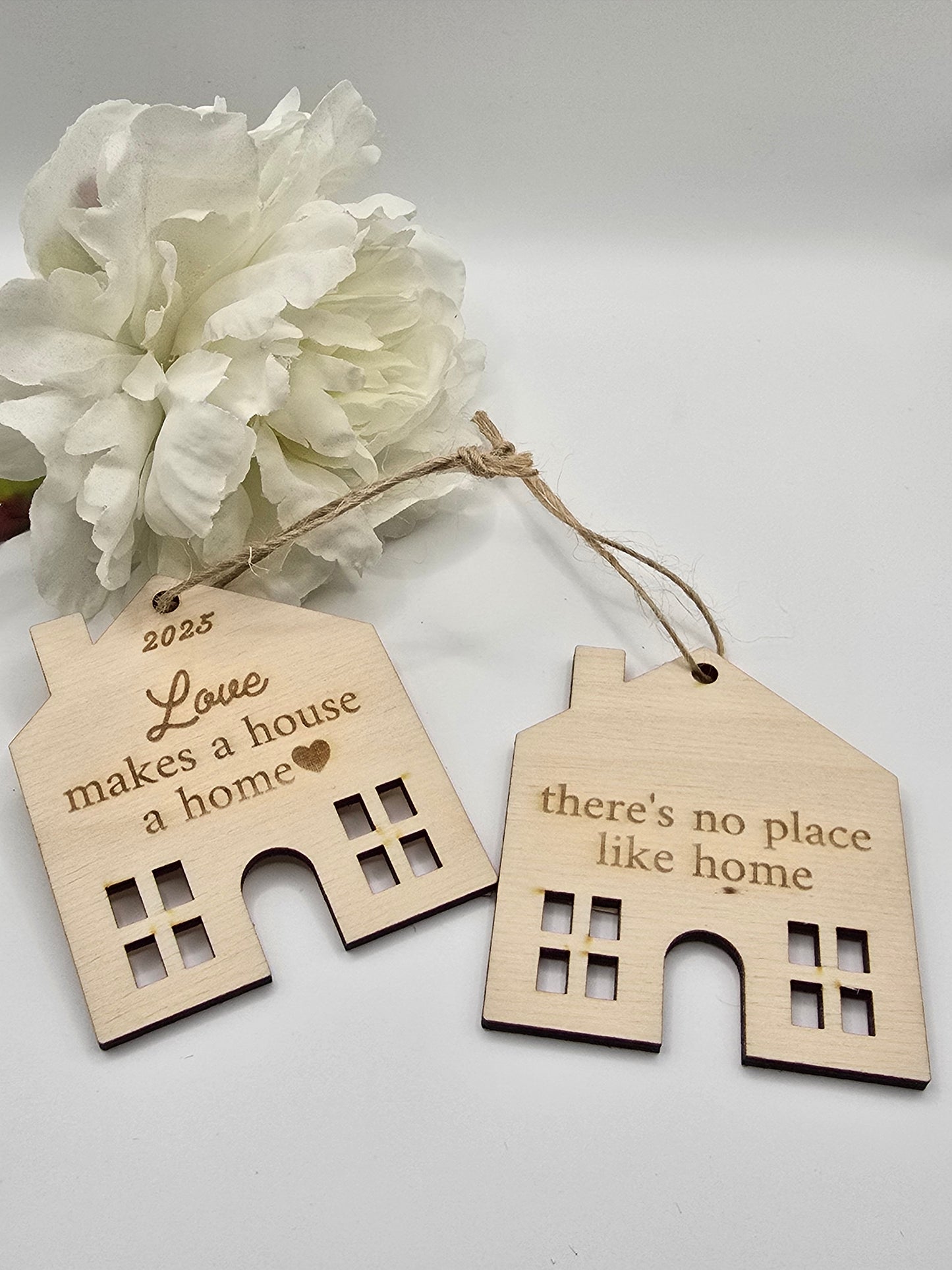 Simple House Ornament - Keychain or Fridge Magnet