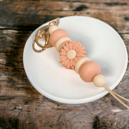 Peach and Cream Daisy Silicone Beaded Keyring | Bag Tag - PeppaTree Design Store