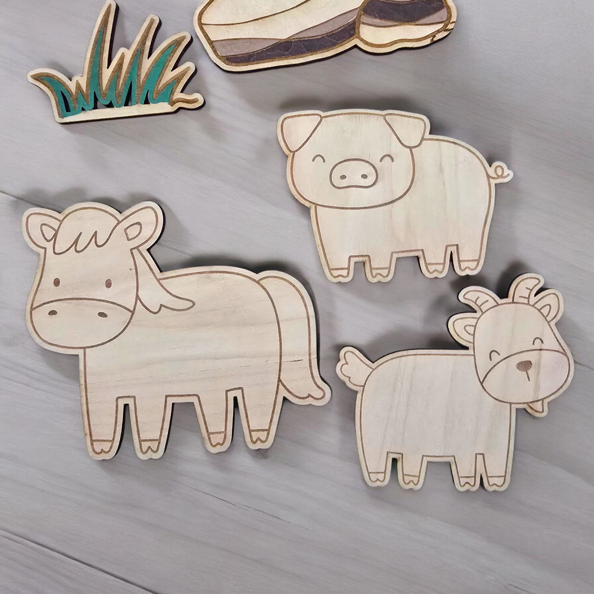 Farm Animals Play Scene Set - Colouring Set - PeppaTree Designs