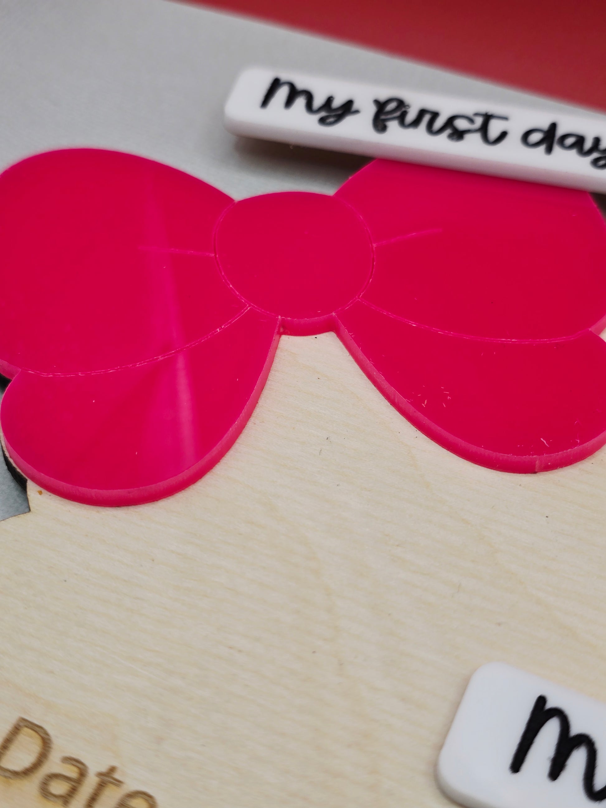 Personalised First Day of School Board | Reusable Photo Prop - Bow - PeppaTree Designs