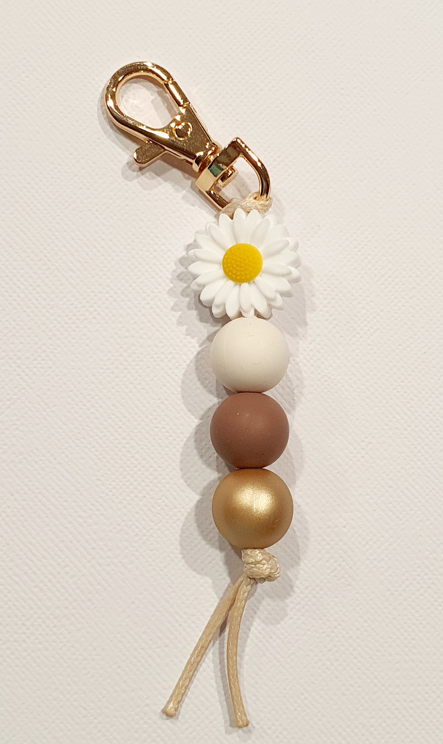 Daisy Keyring Designs | Handmade Keyring or Lanyard | Keyrings Id Holders Lanyards - PeppaTree Design Store